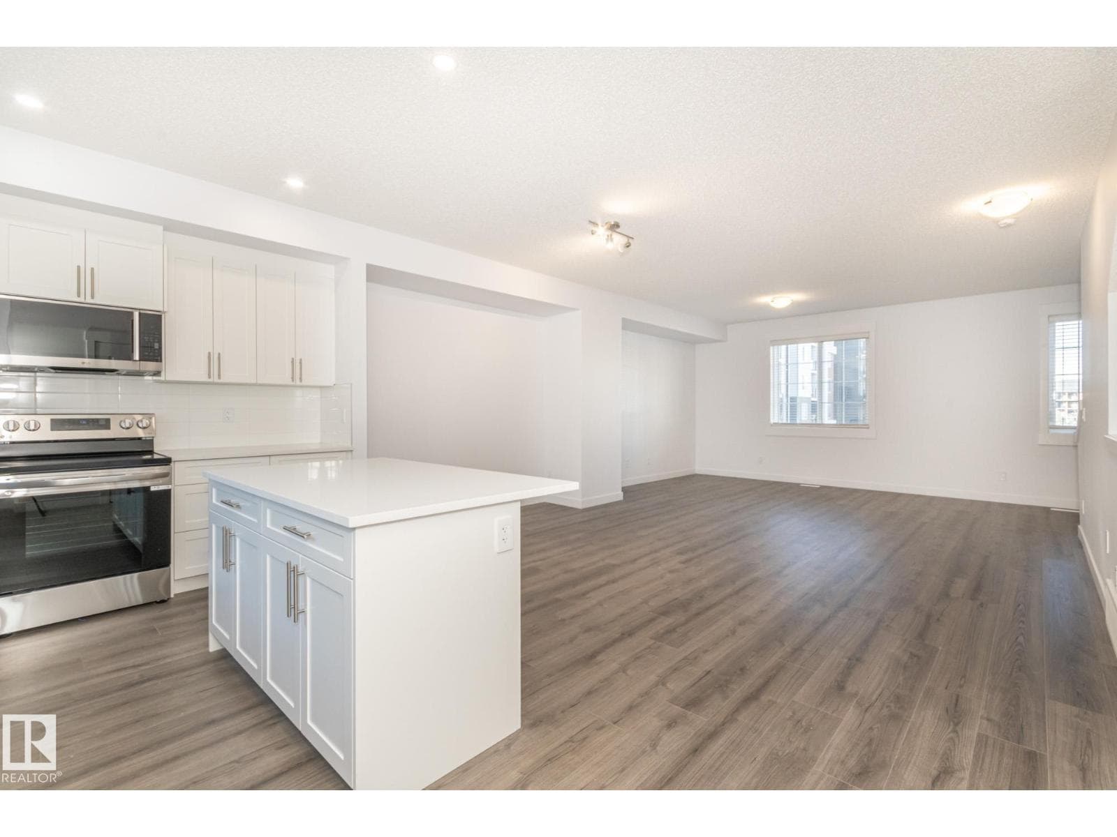 3607 James Mowatt TR SW — photo 5