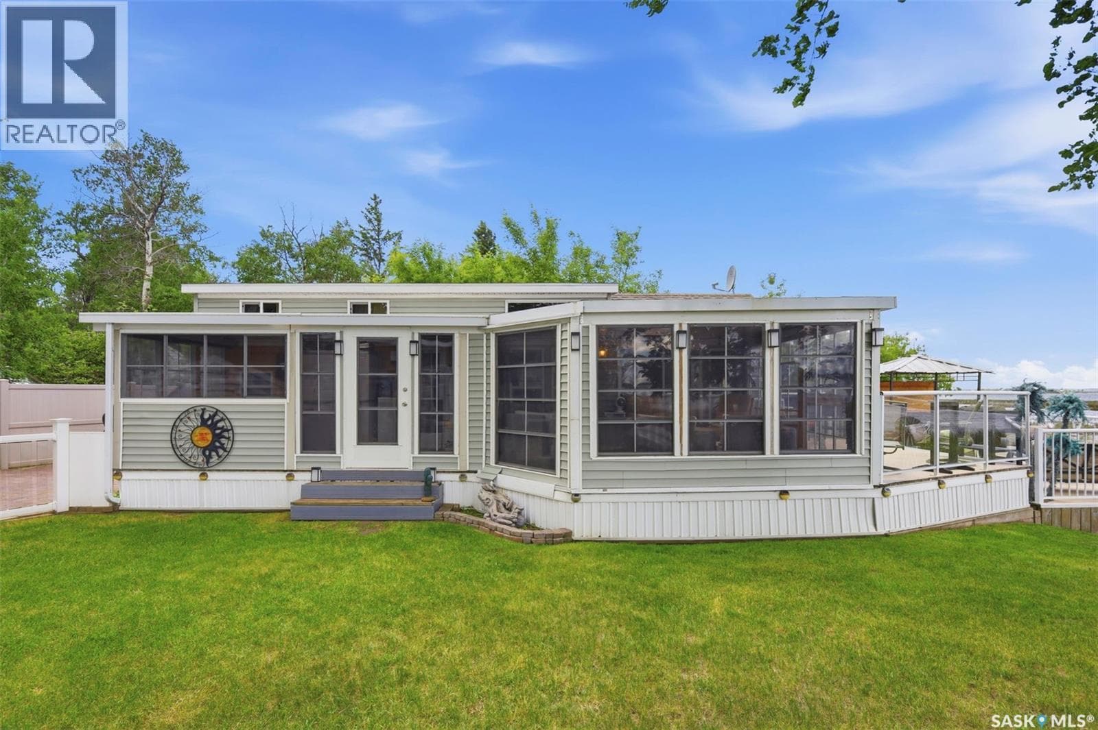 71 POPLAR BEACH — photo 4
