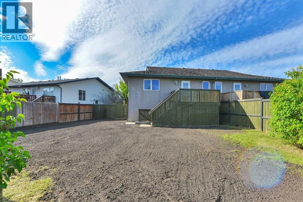 132 Kirkland Close — photo 4