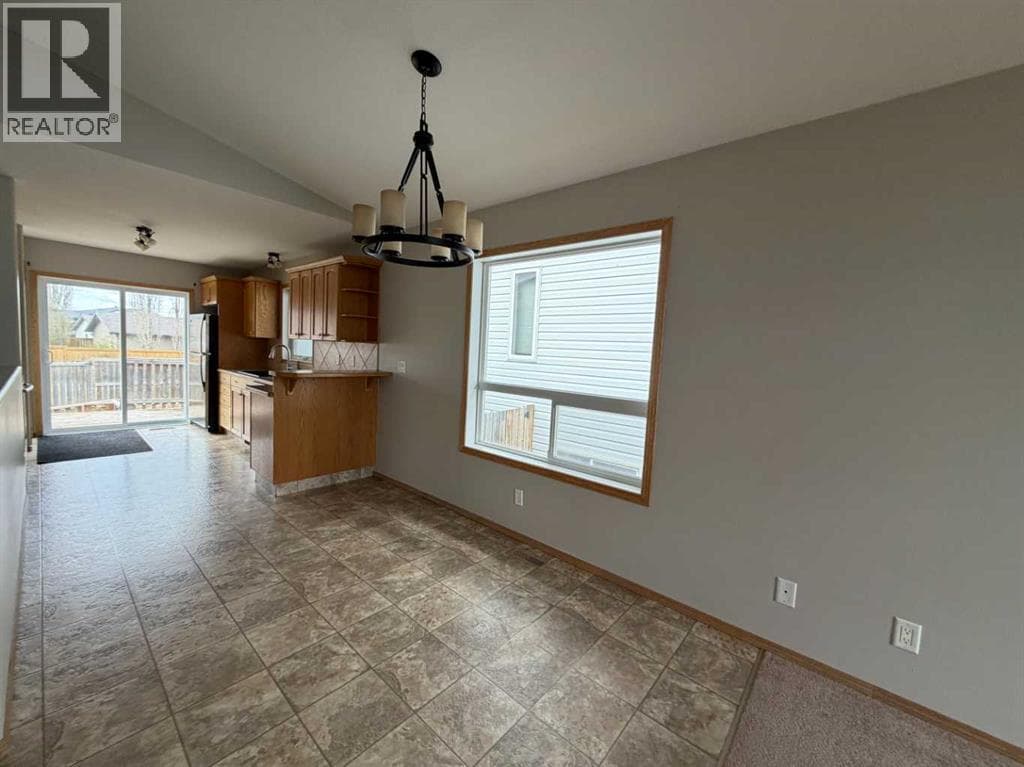157 Oswald Close — photo 5