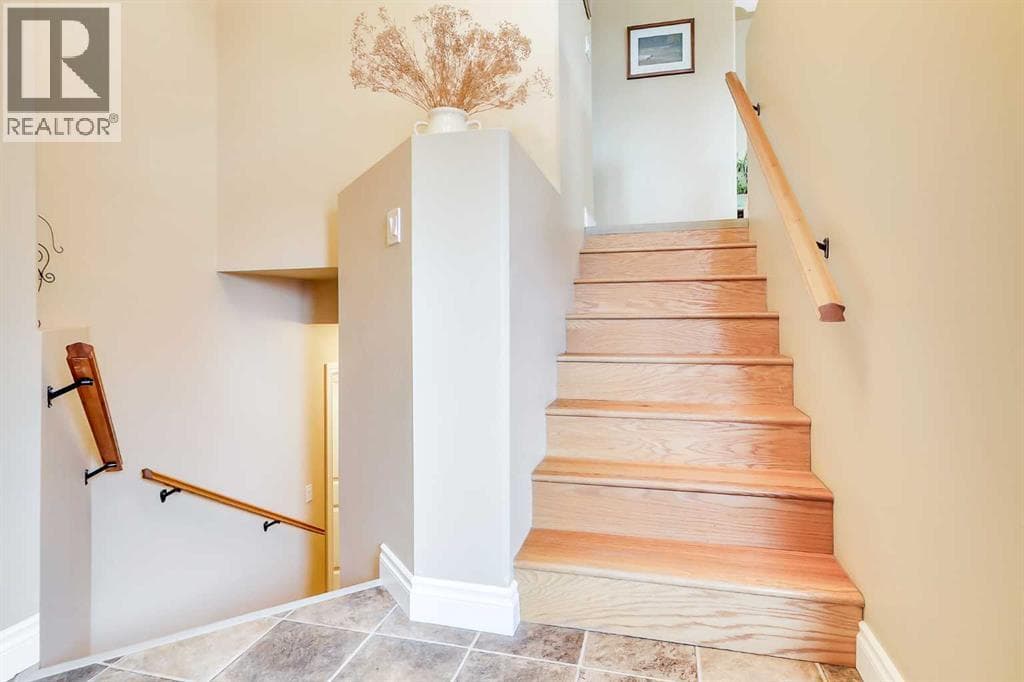 46 Mackenzie Crescent — photo 4