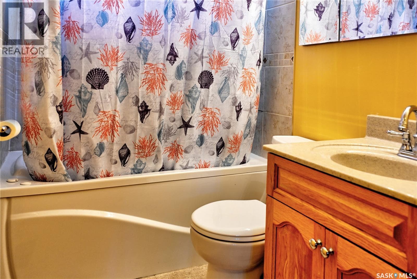 3 bed 2 bath single family at 917 Macklem DRIVE — $339,900 — photo 10