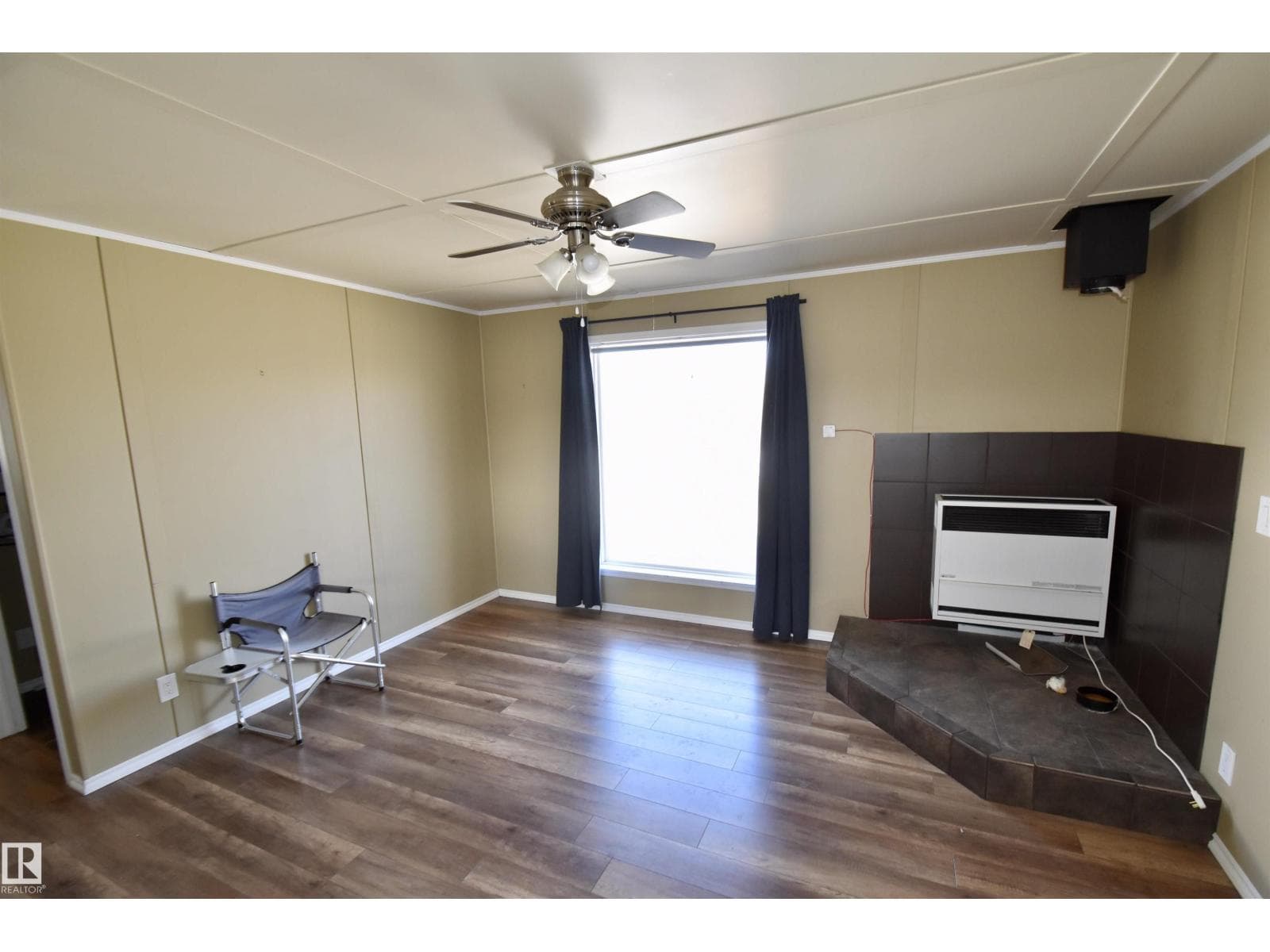 270 57201 RR 102 — photo 2