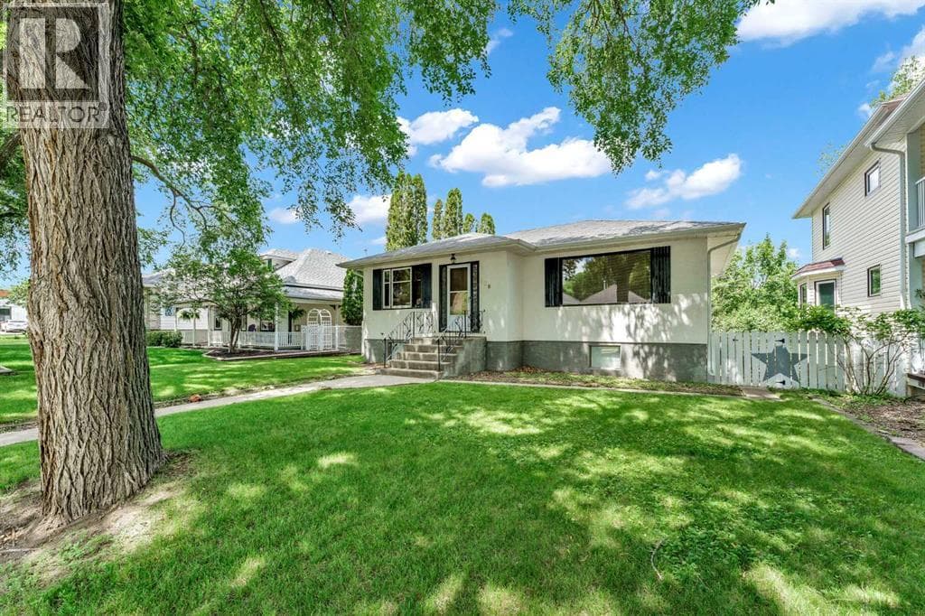 530 7 Street SE — photo 3