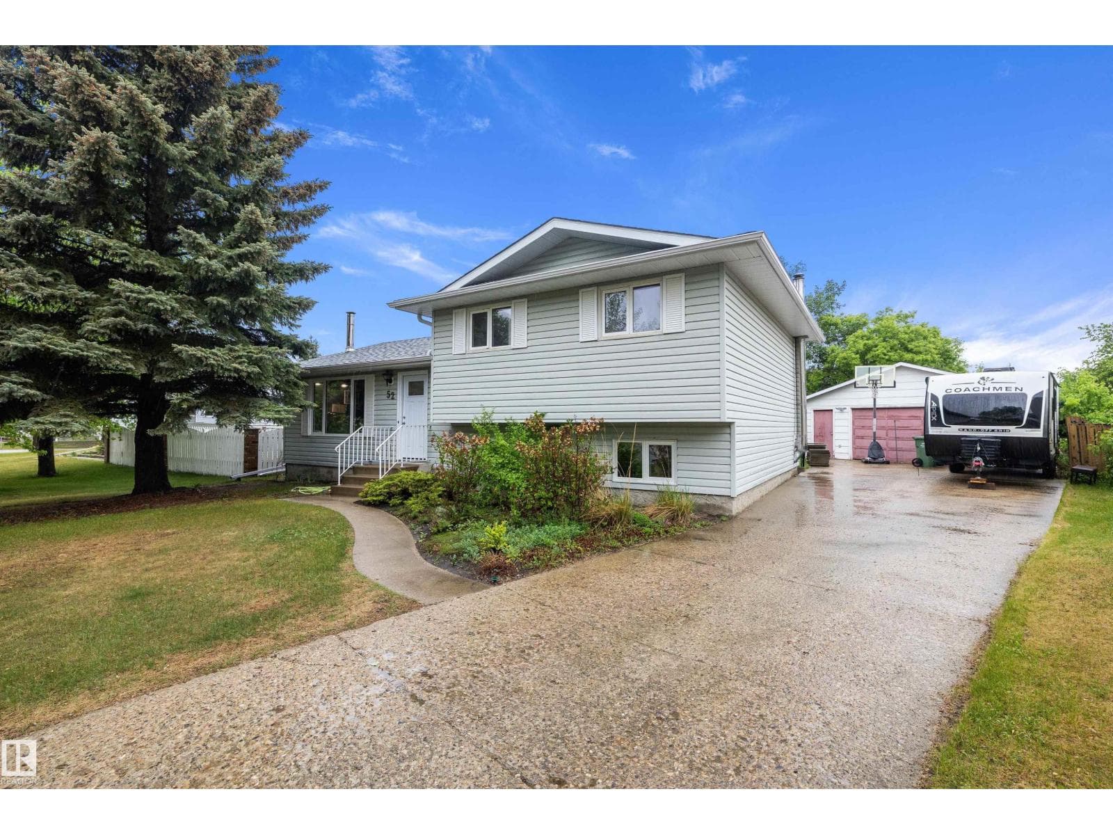 52 ALEXANDER DR — photo 4
