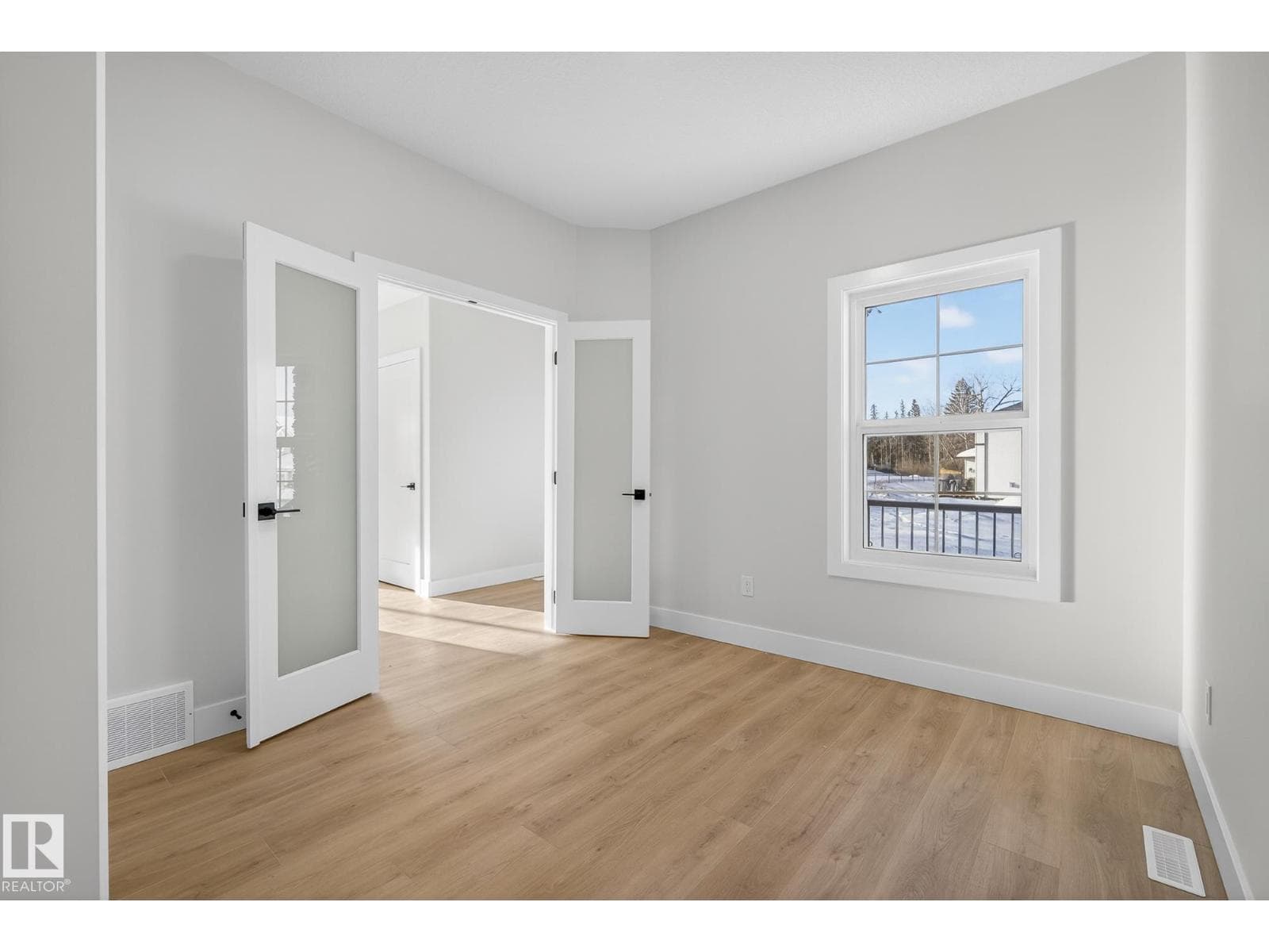 72 Hemingway CR — photo 5