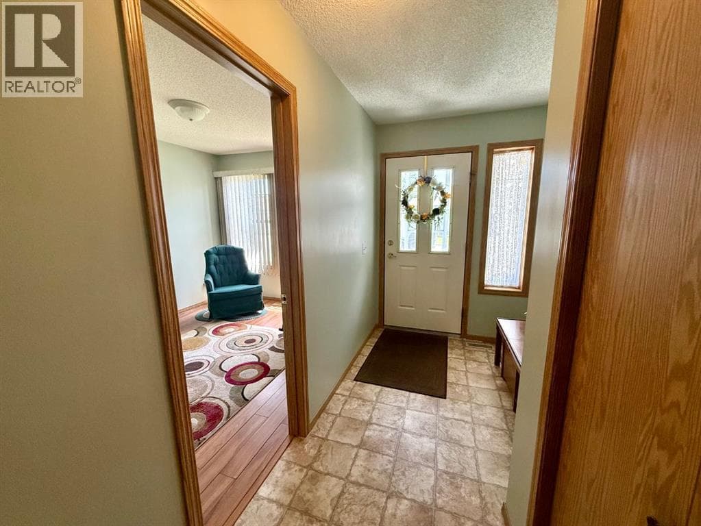408 Freeman Way NW — photo 2