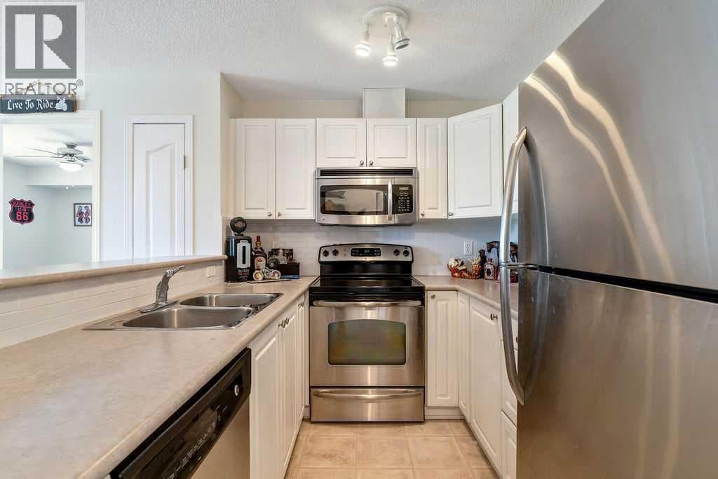322, 428 Chaparral Ravine View SE — photo 3