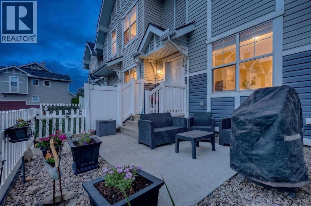 3308 New Brighton Gardens SE — photo 2