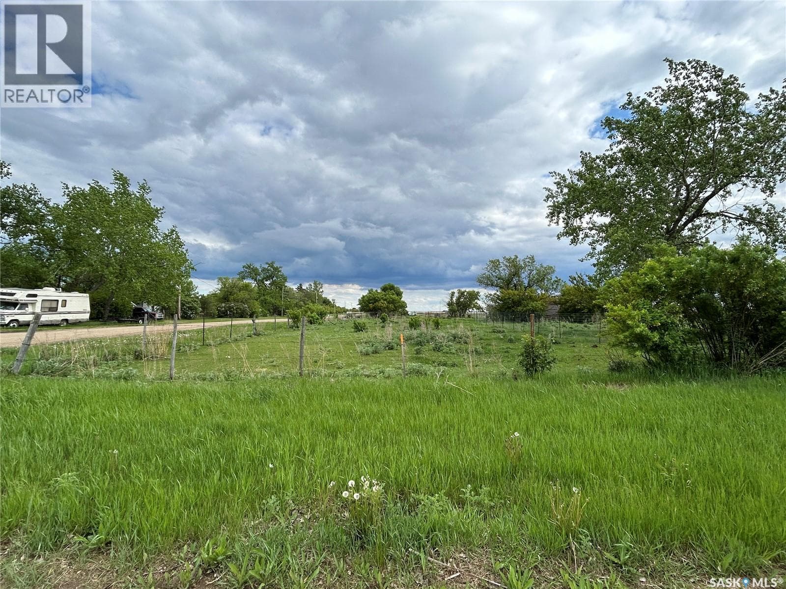 9 1st AVENUE — photo 2