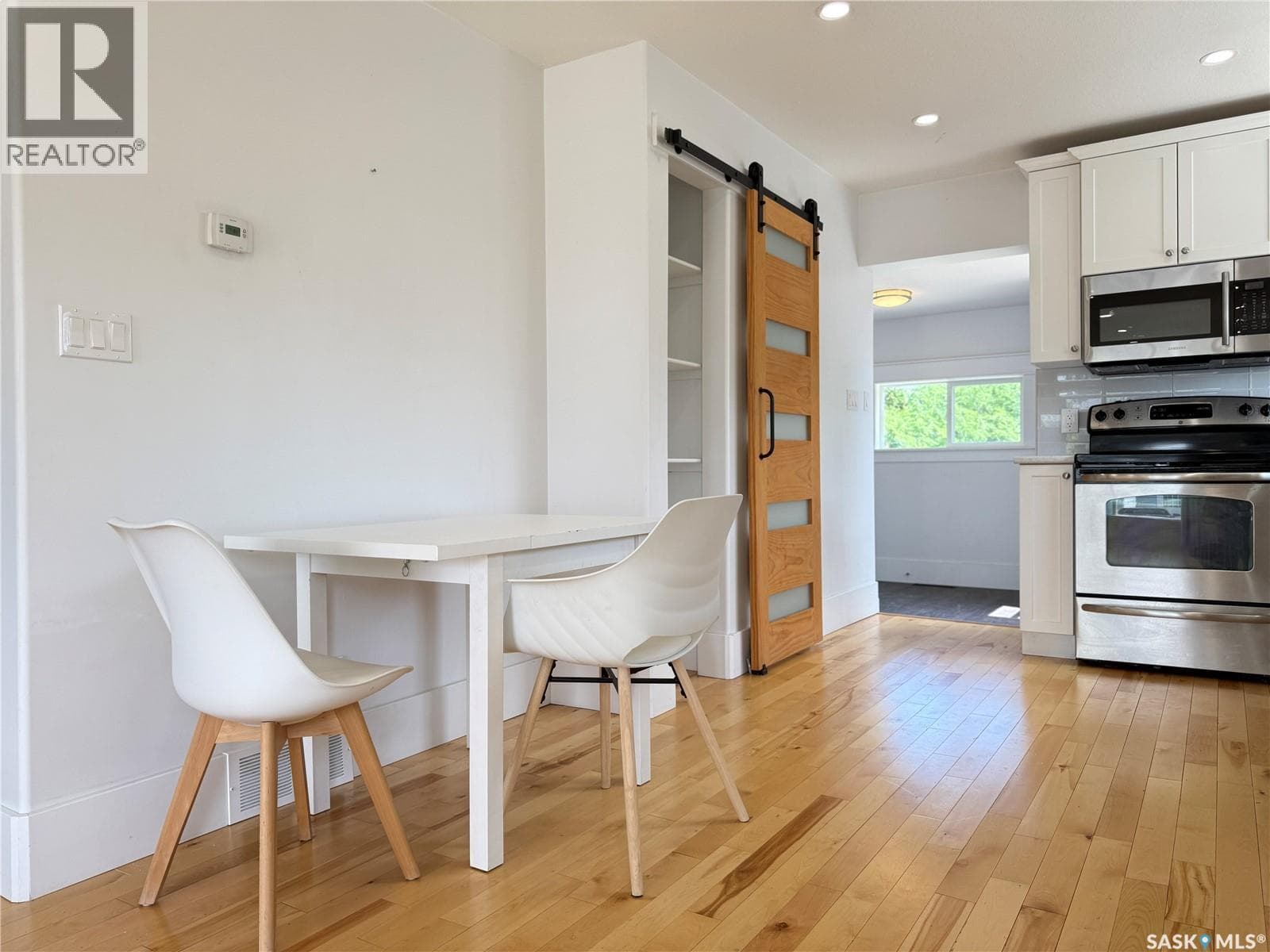 390 Alberta STREET — photo 5