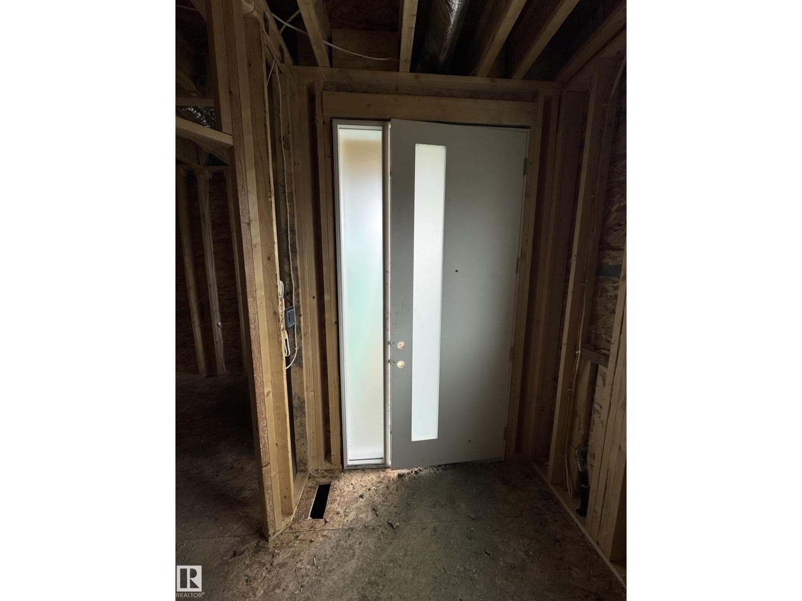 318 Elliott WD — photo 4