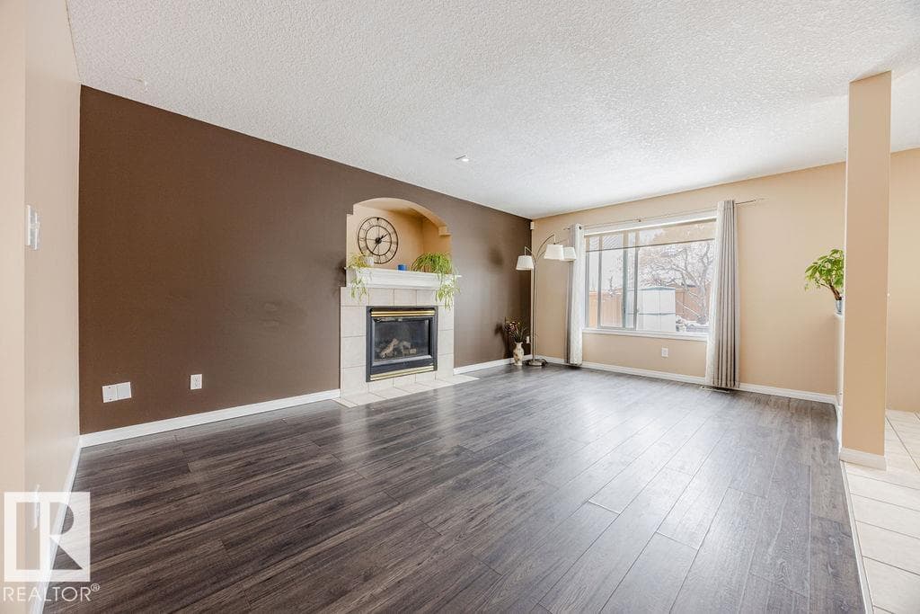7 DOUCETTE PL — photo 4