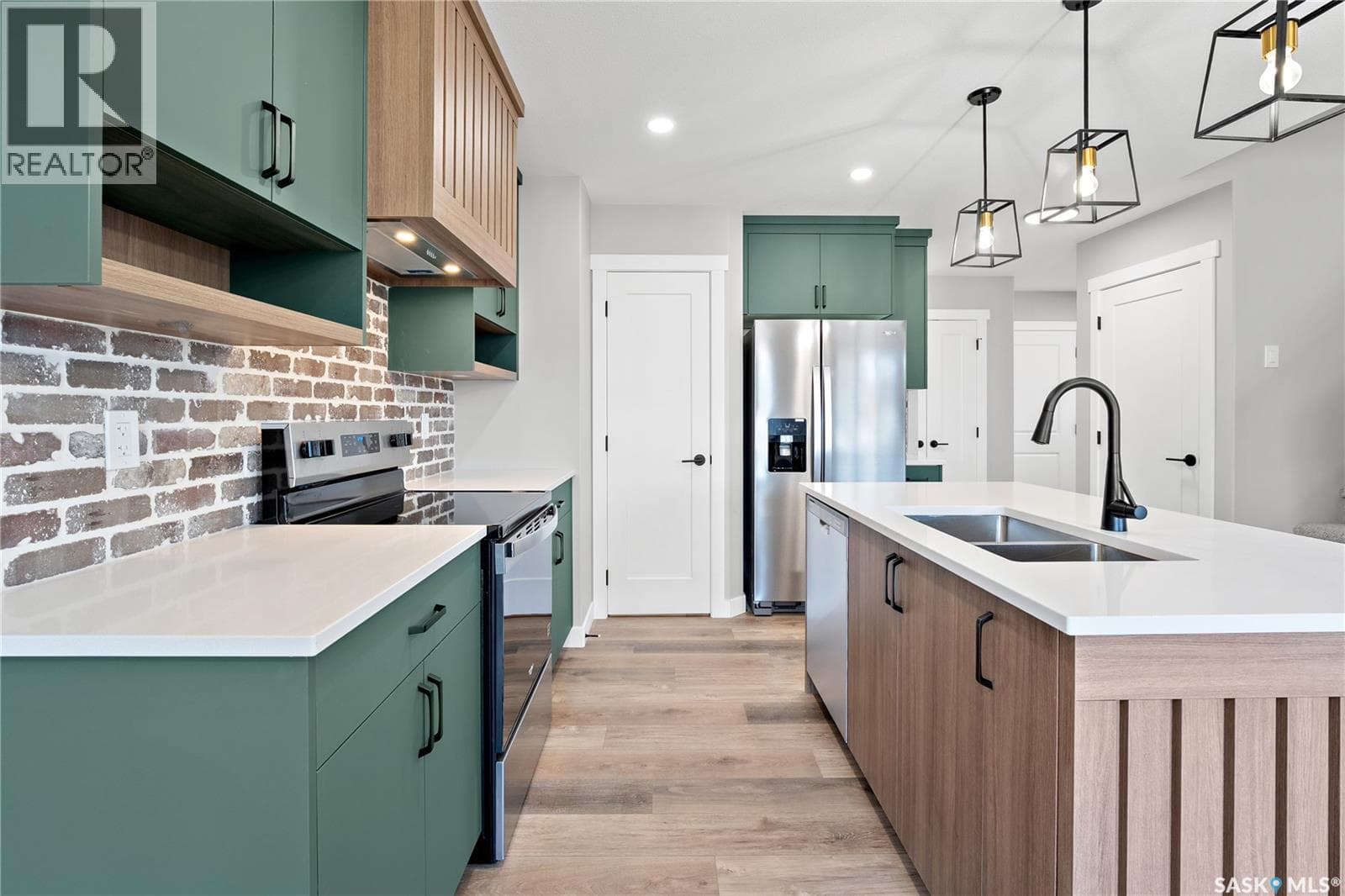 118 Fortosky MANOR — photo 4