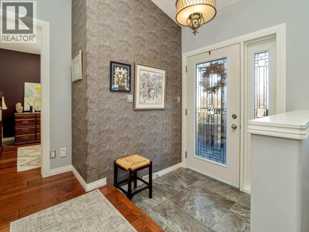 22 Riverstone Boulevard W — photo 4