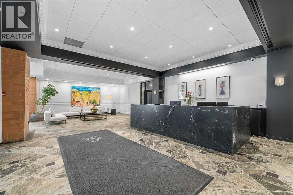 2703, 1100 8 Avenue SW — photo 4