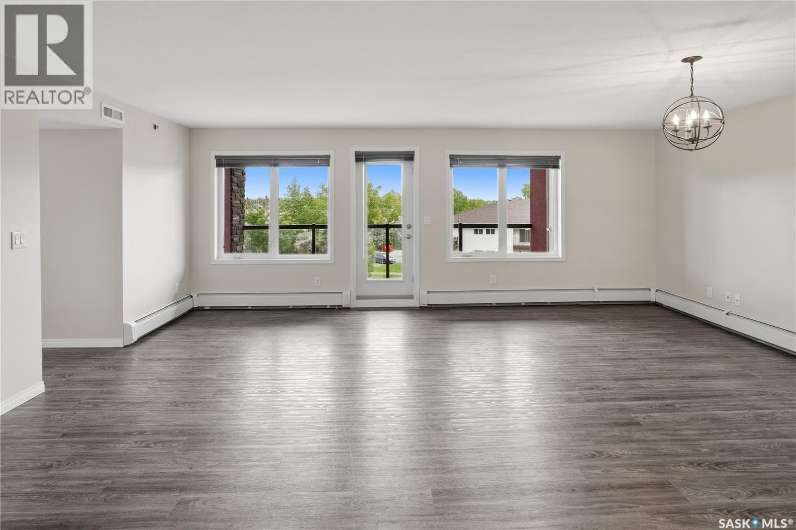 407 2452 Killdeer DRIVE — photo 5