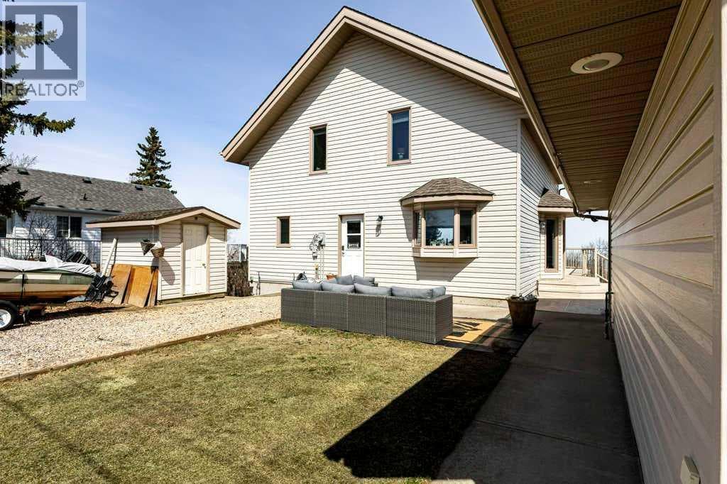 19 Lakeview Drive — photo 3