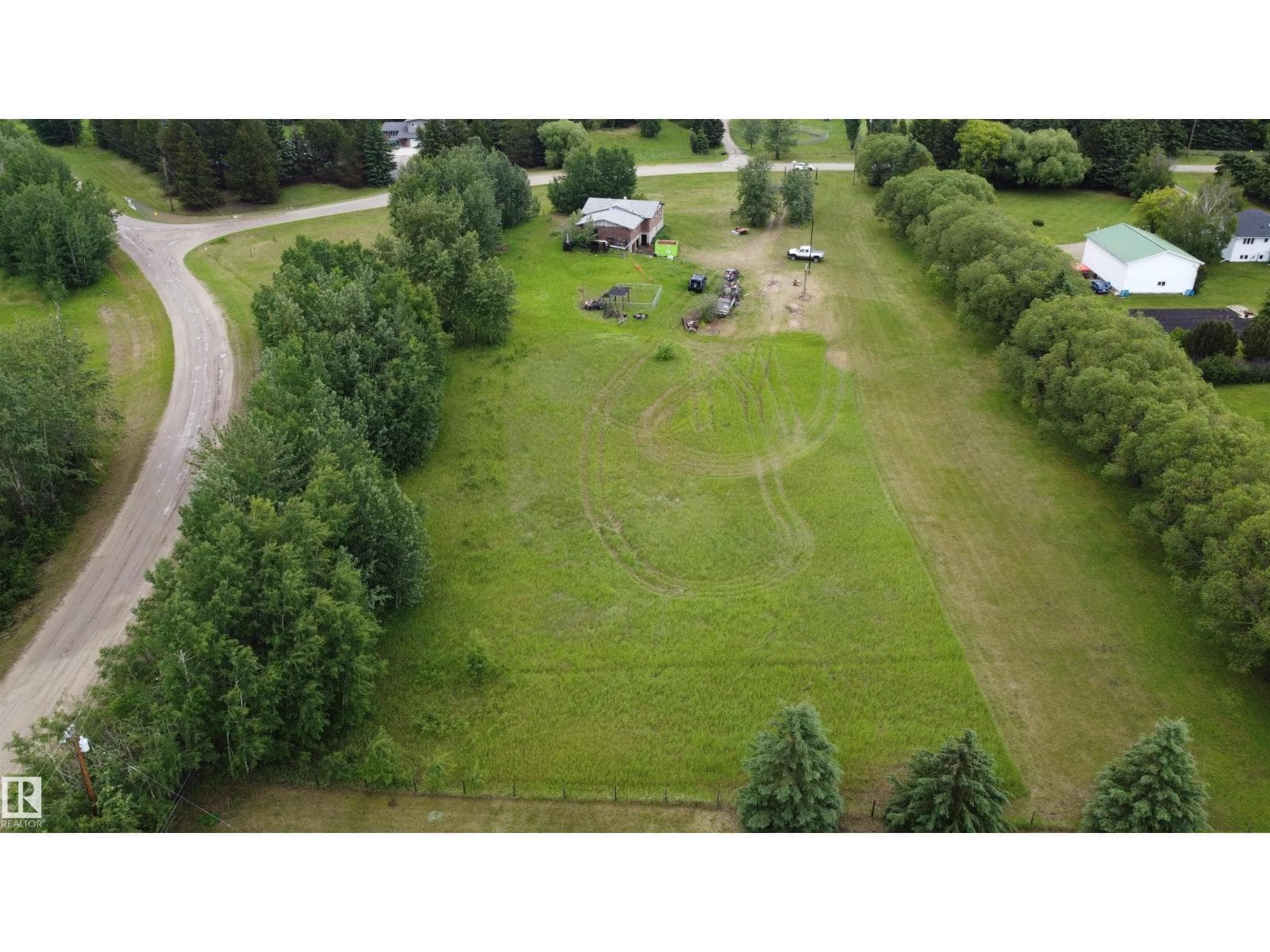 #4 27317 TWP ROAD 522
