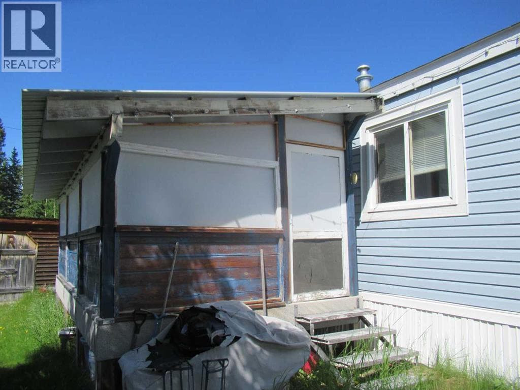 Stall 13, 5235 50 Street — photo 5