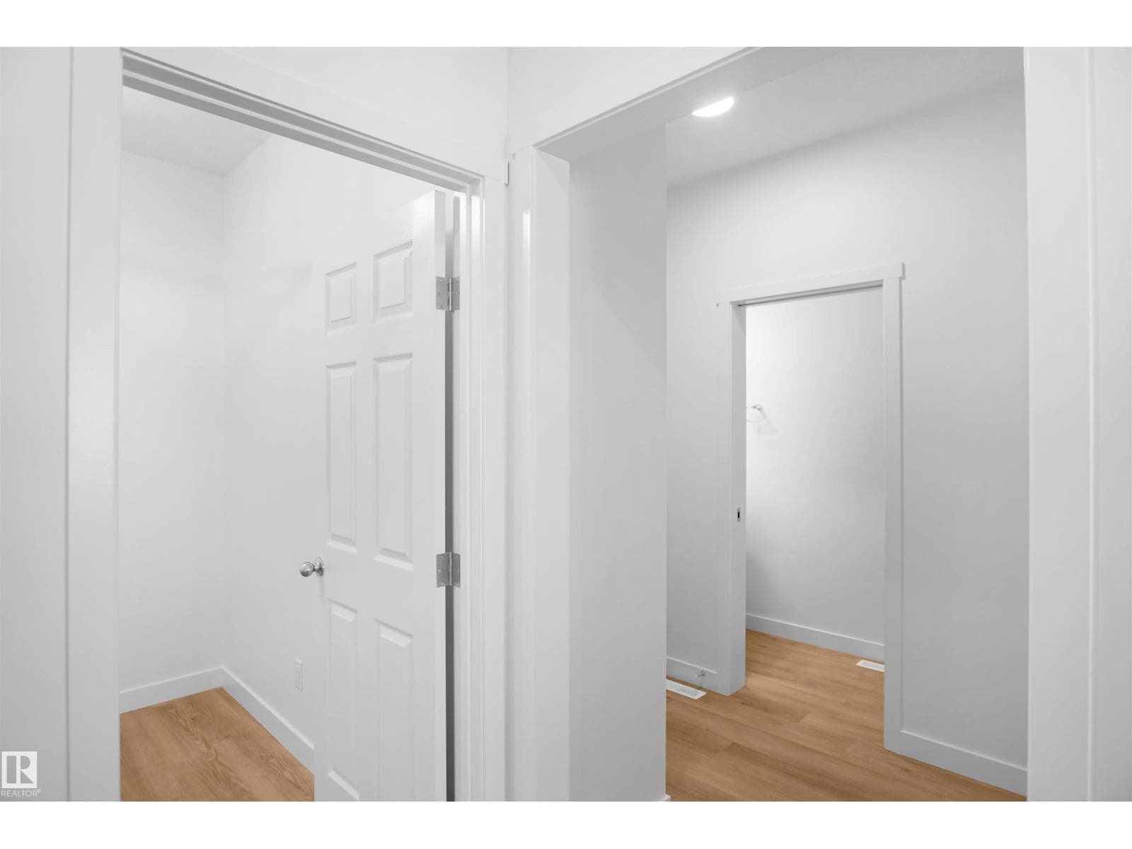242 Elliott WD — photo 3