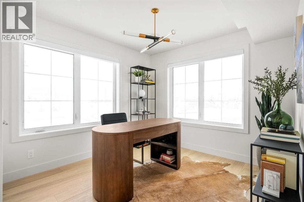 44 Greenwich Common NW — photo 4