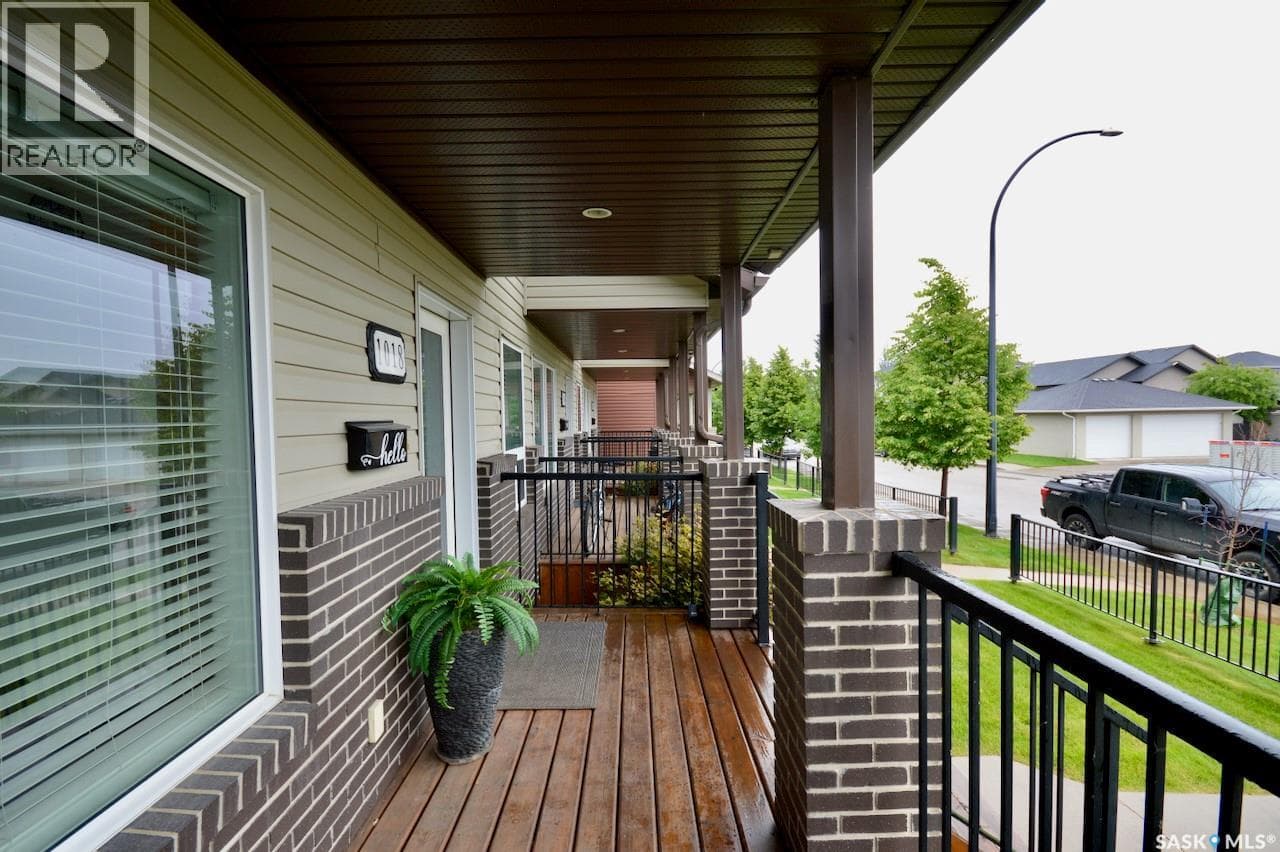 1018 Willowgrove CRESCENT — photo 4