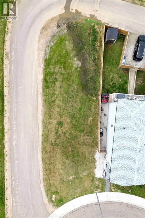 868 Athabasca Avenue — photo 4