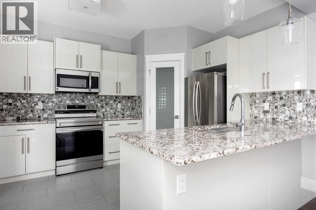 141 Heritage Drive — photo 3