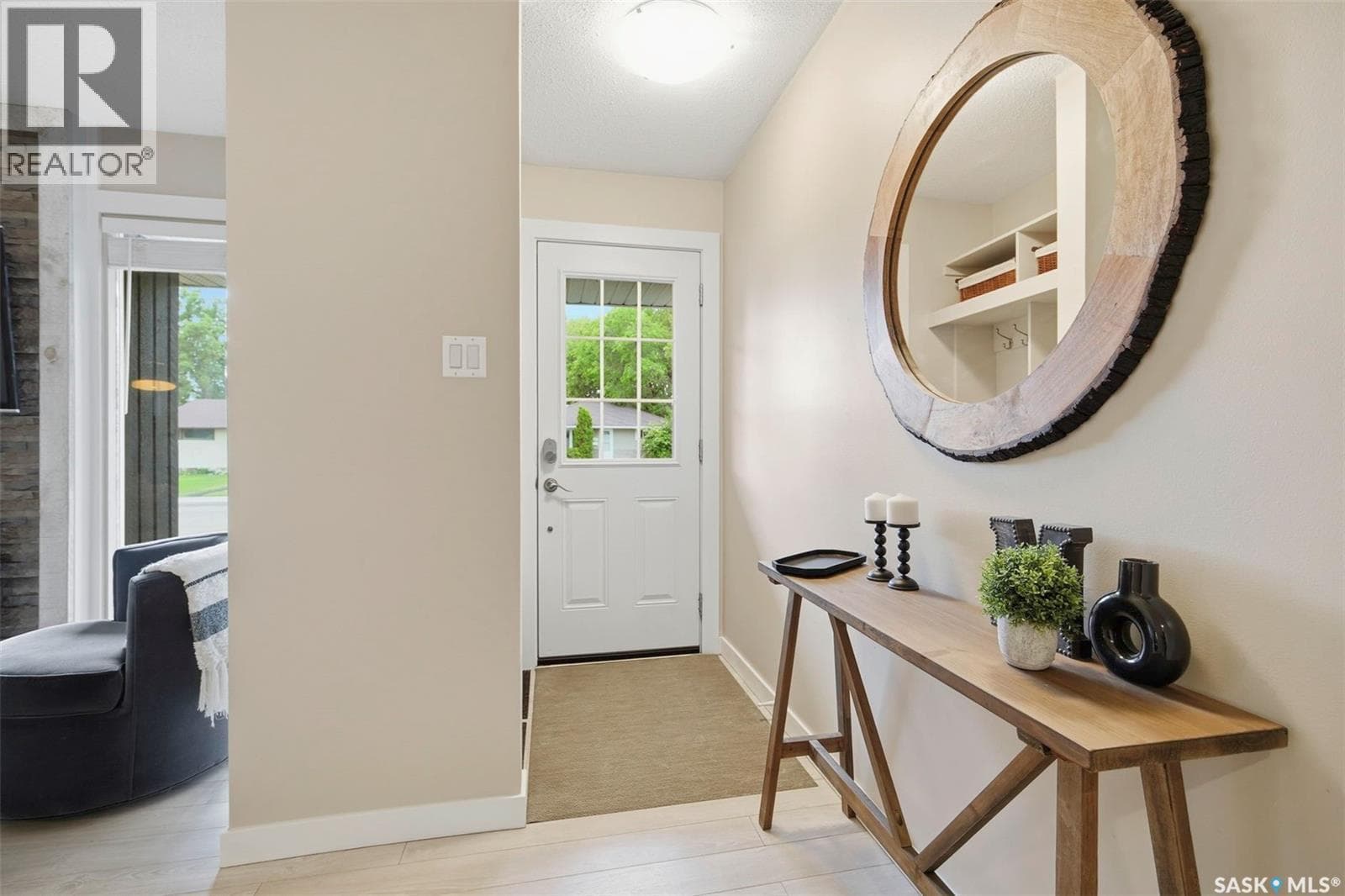 2313 Dufferin AVENUE — photo 3