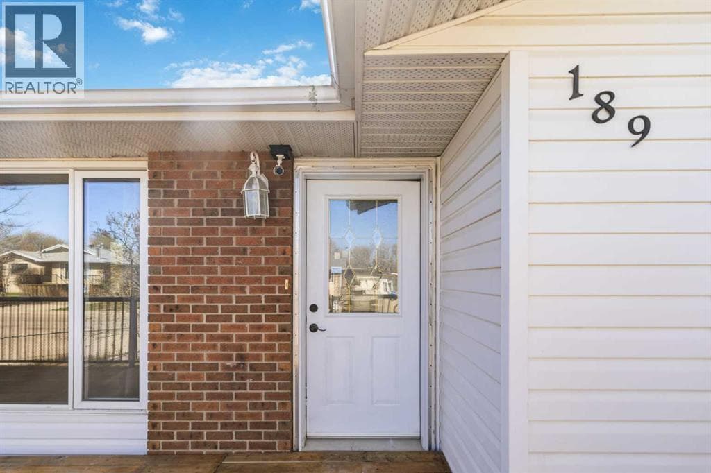 189 Wolverine Drive — photo 3