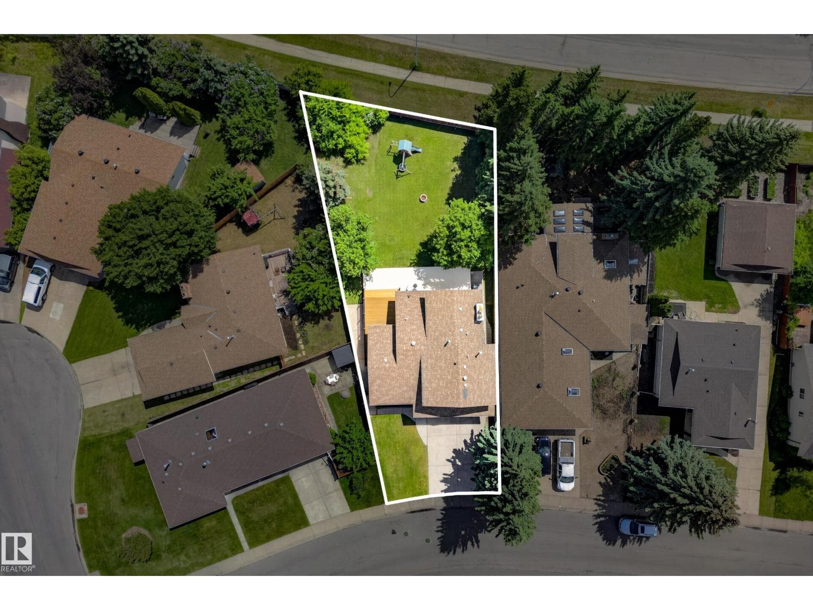 55 EKOTA CR NW — photo 3