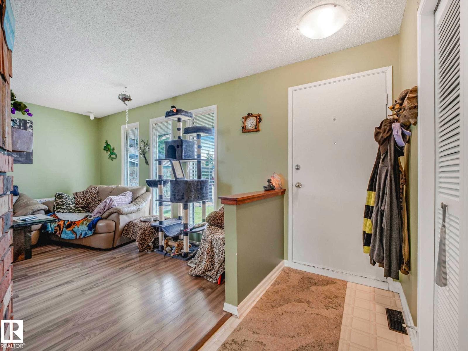 11514 138 AV NW — photo 3