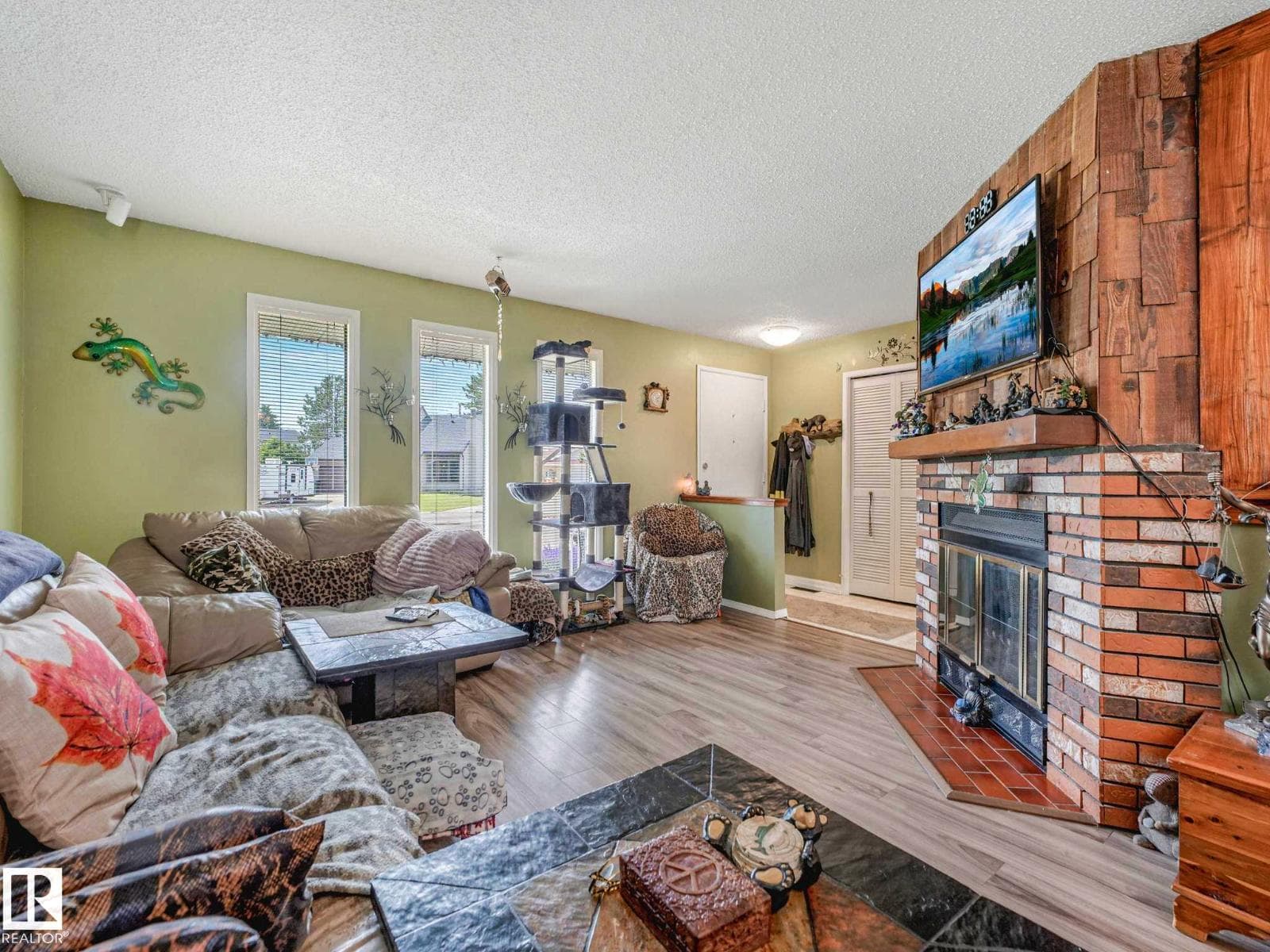 11514 138 AV NW — photo 5
