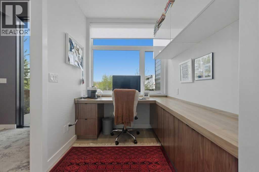 305 Jarvis Glen Court — photo 4