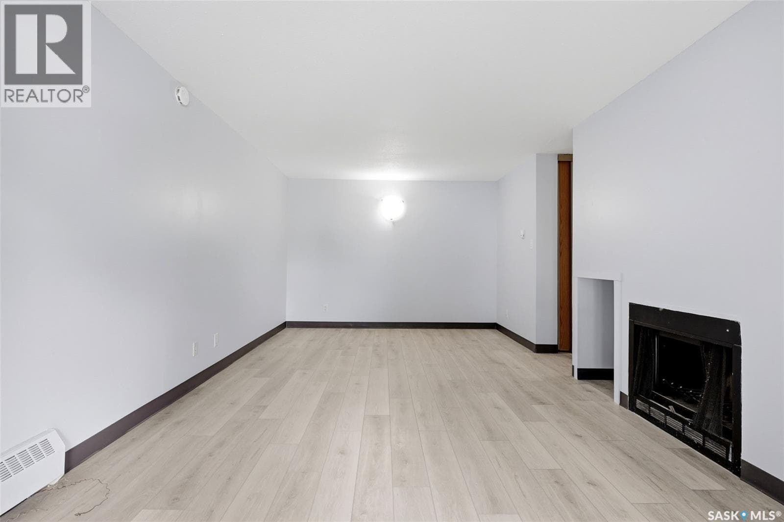 106 51 RODENBUSH DRIVE — photo 4