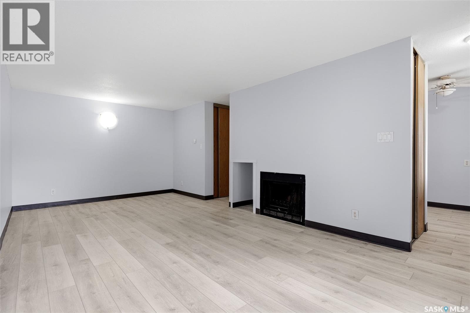 106 51 RODENBUSH DRIVE — photo 5