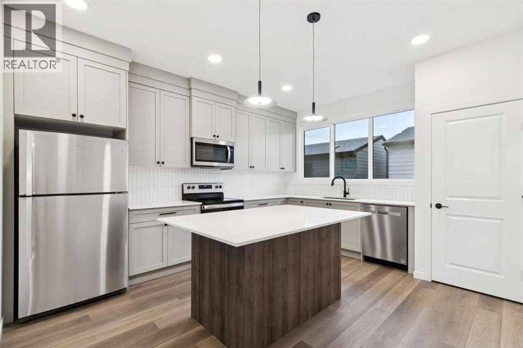 28 Bluerock Terrace SW — photo 5