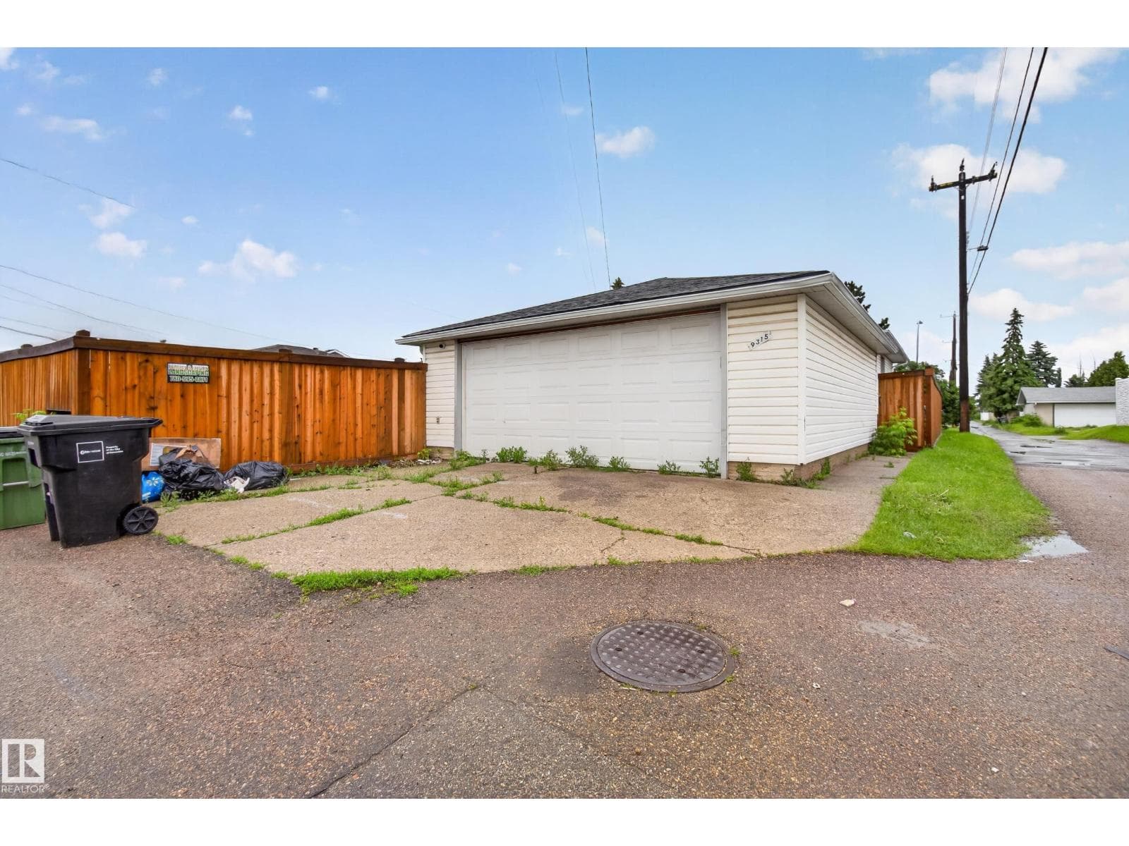9315 132A AV NW — photo 5