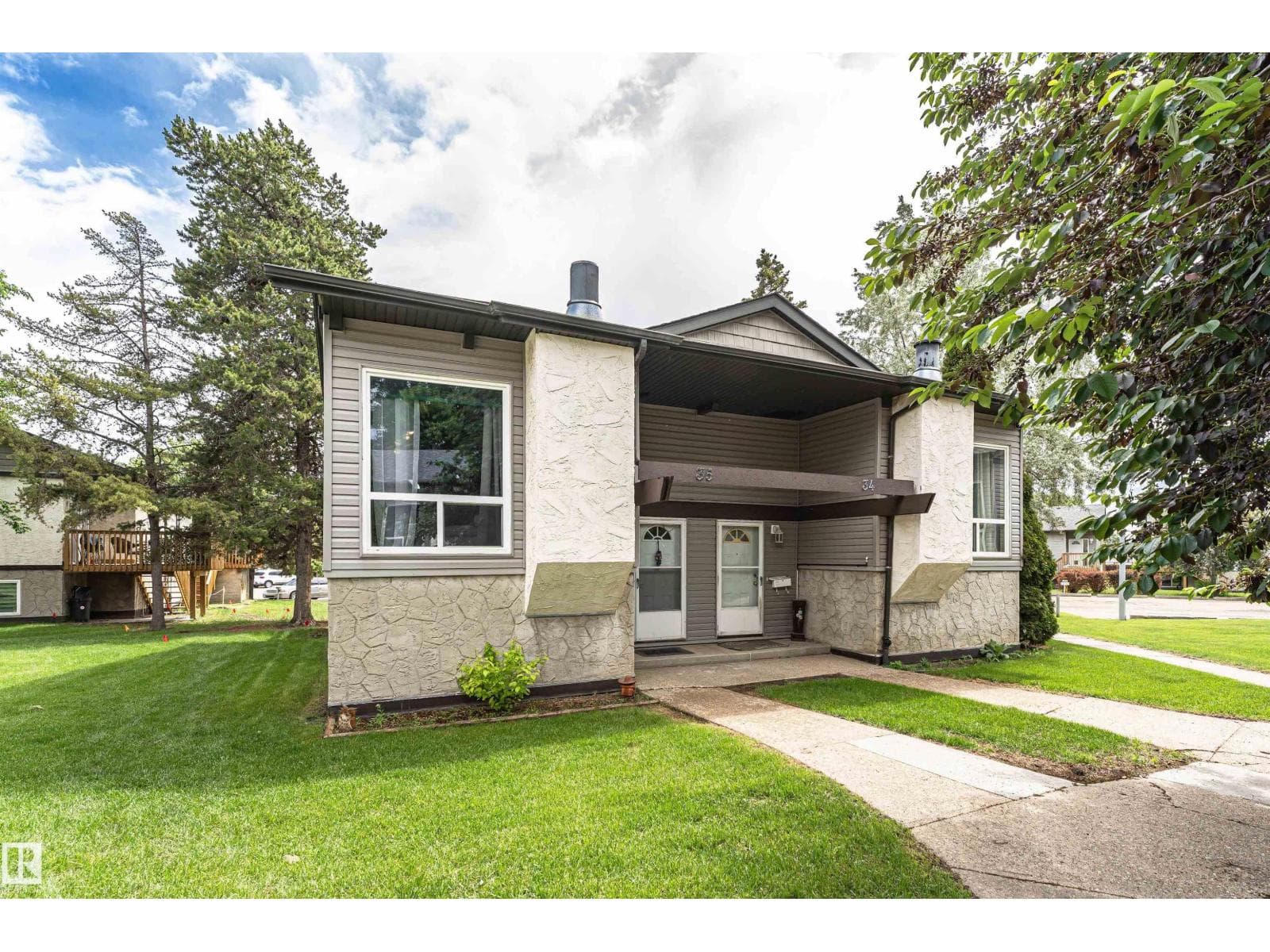 35 NORTHWOODS VG NW — photo 2