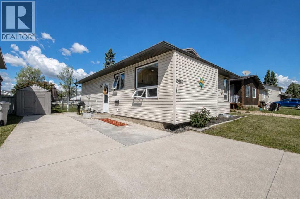 6910 99A Street — photo 2