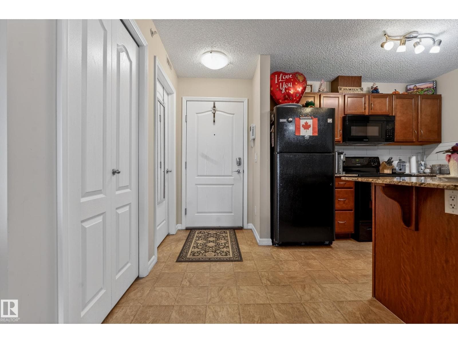 #419 271 CHARLOTTE WY — photo 5