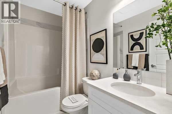 1324 Alpine Avenue SW — photo 3