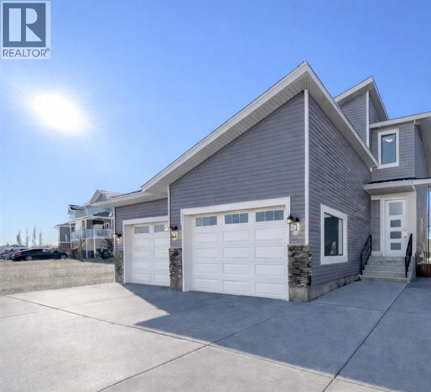 310 Somerside Crescent