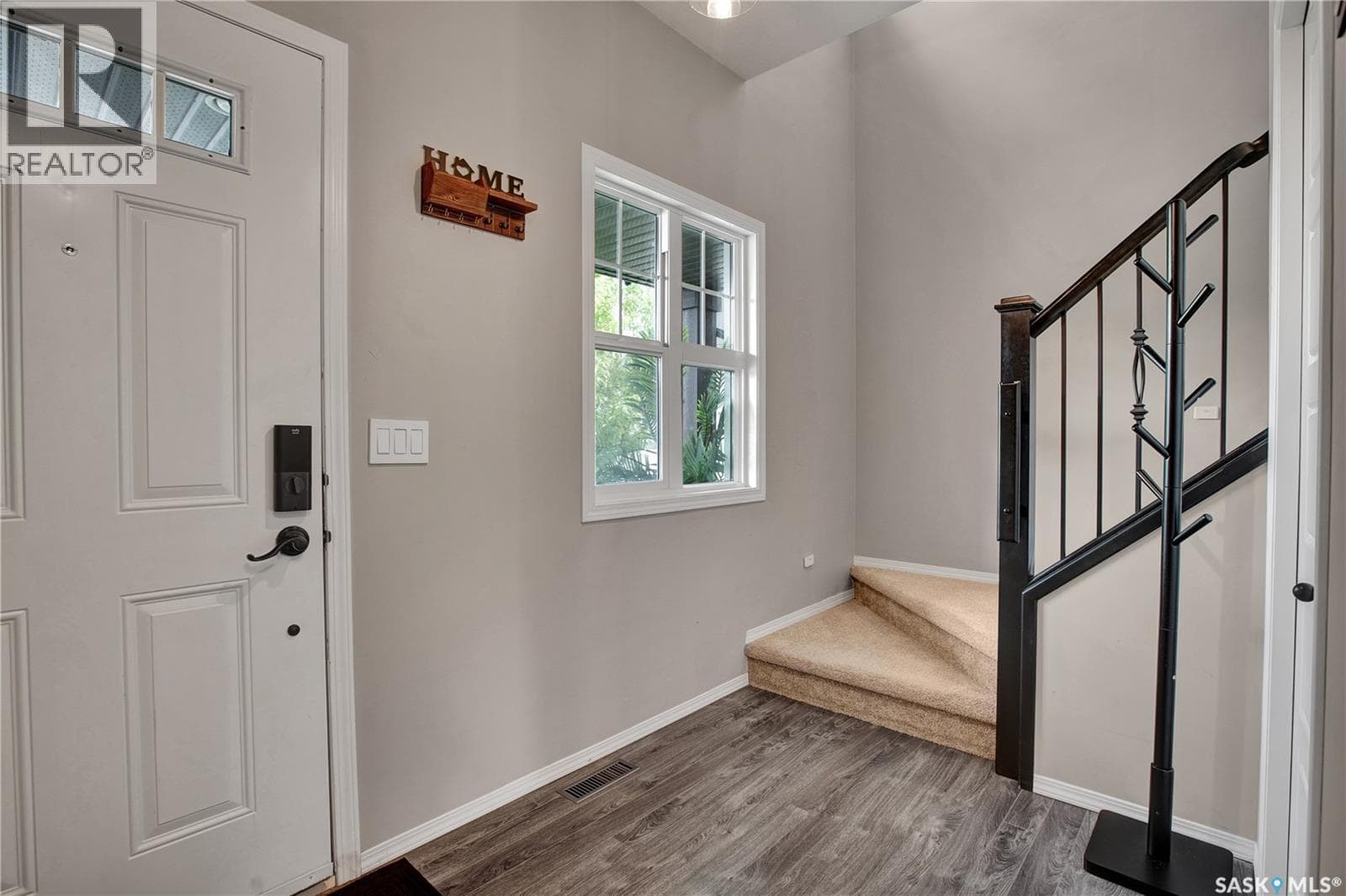 742 150 Langlois WAY — photo 3