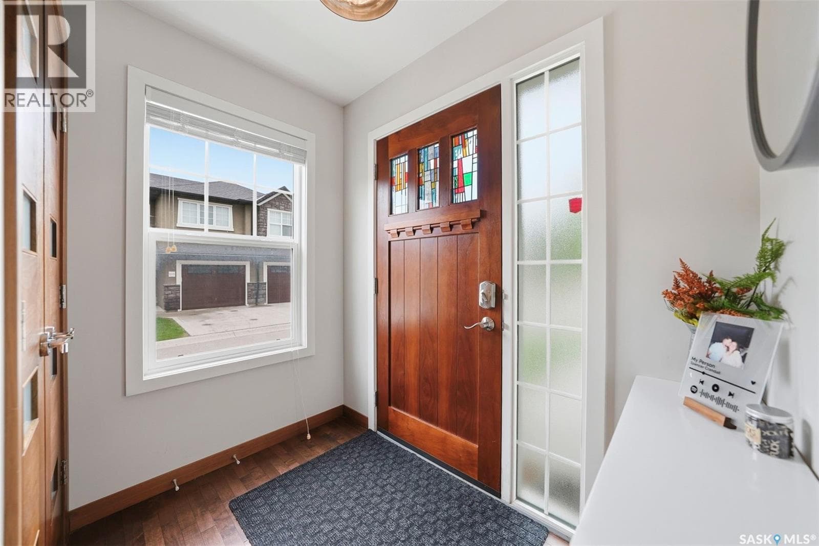 604 2012 Pohorecky CRESCENT — photo 3