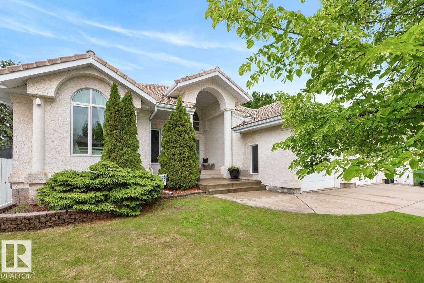 9 BAKER PL — photo 4