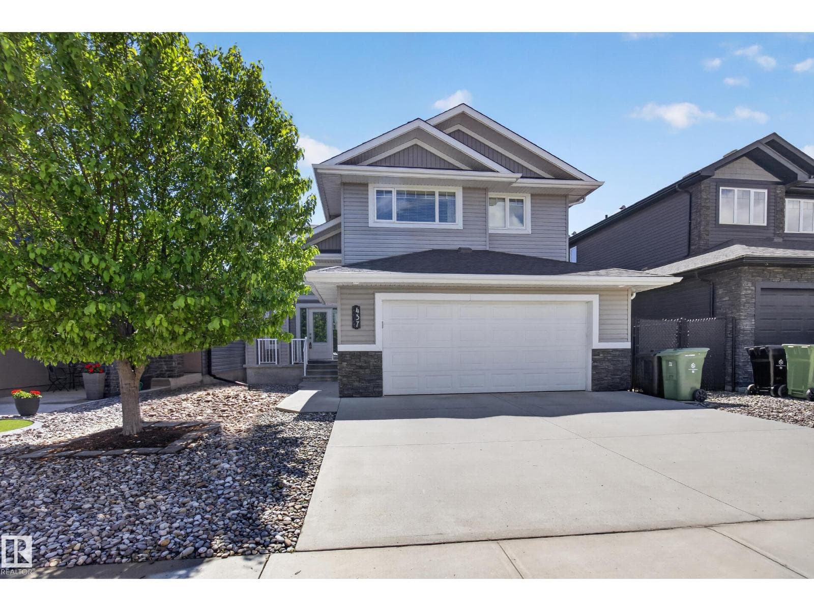 437 MEADOWVIEW DR