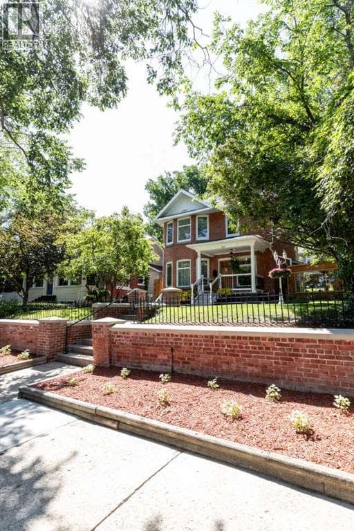 127 1 Street SW — photo 4