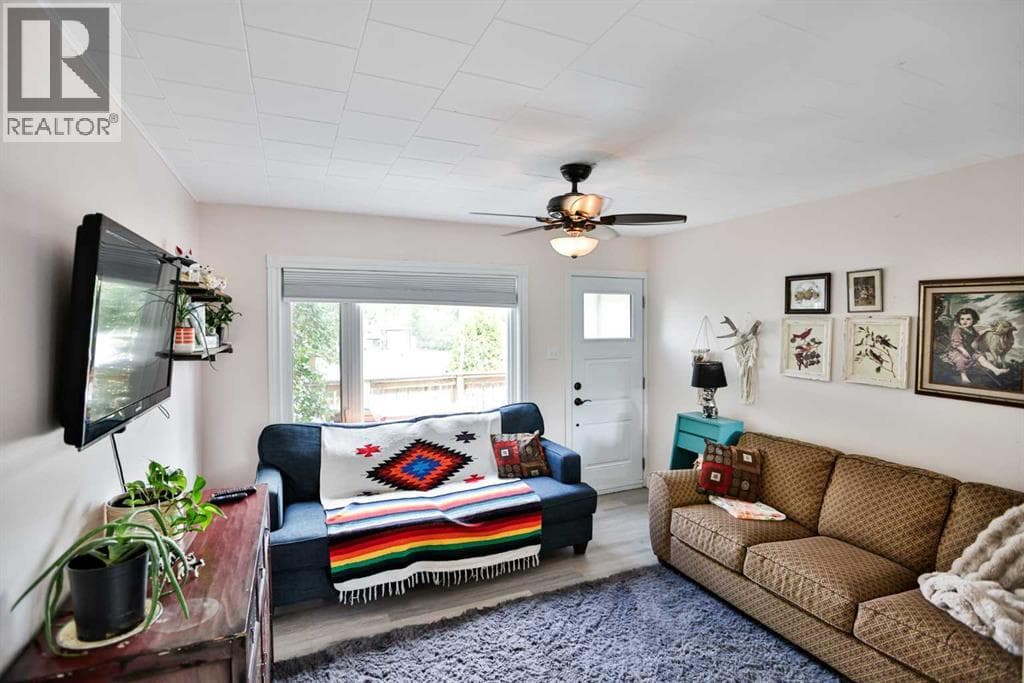 278 N 100 E — photo 3